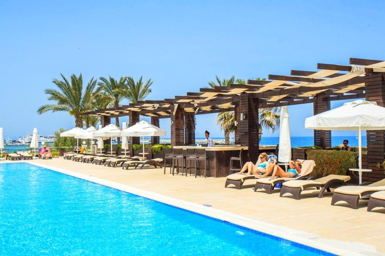 Vuni Palace Luxury Resort & Beach & Casino Kyrenia  Exterior foto