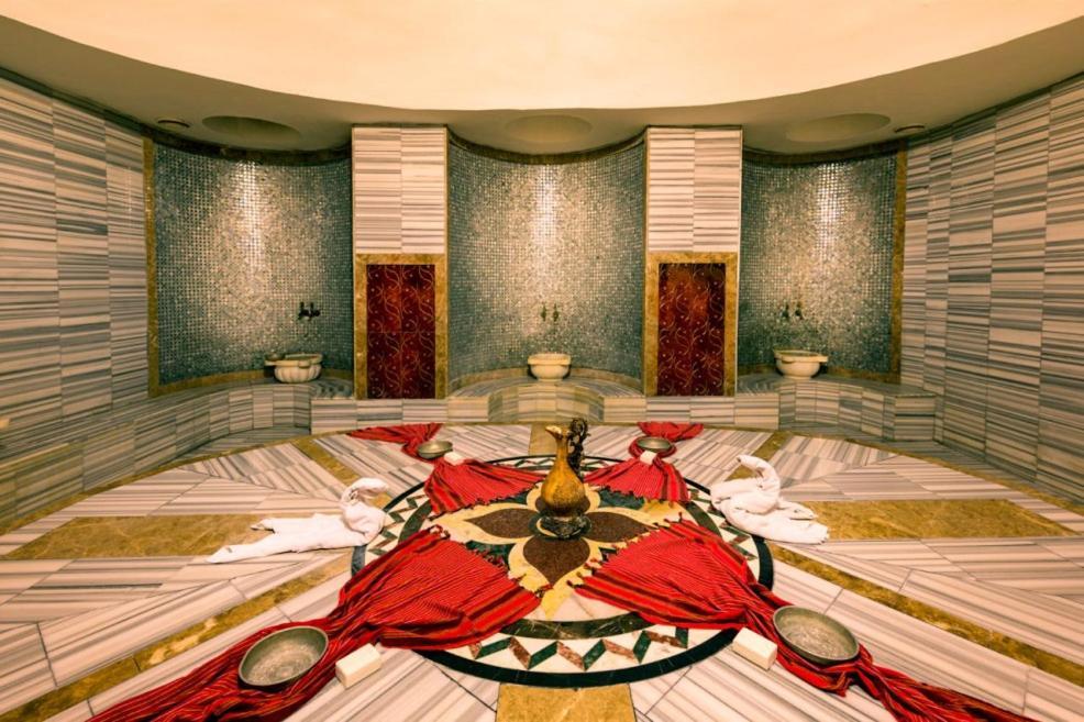 Vuni Palace Luxury Resort & Beach & Casino Kyrenia  Exterior foto