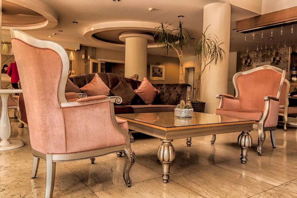 Vuni Palace Luxury Resort & Beach & Casino Kyrenia  Exterior foto