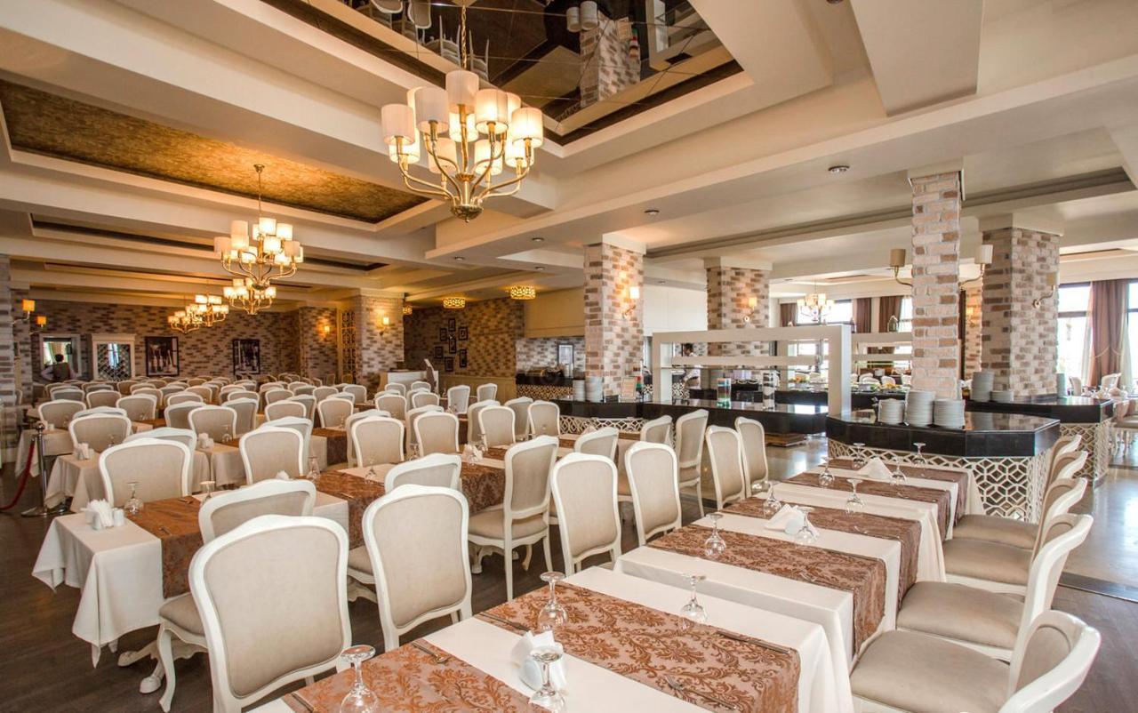 Vuni Palace Luxury Resort & Beach & Casino Kyrenia  Exterior foto